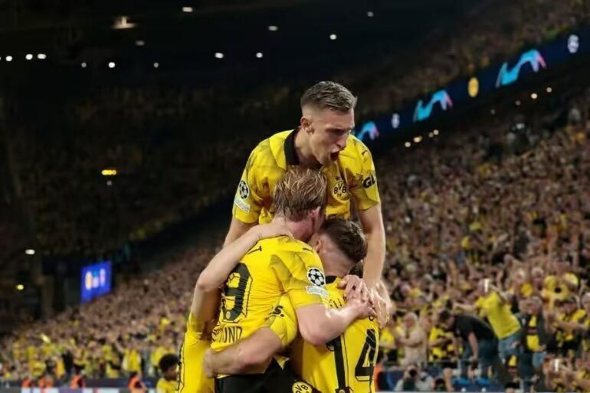 包含今晨突围战来临；巴黎圣日耳曼围绕德甲外线爆发；媒体盛赞；心理建设被强调的词条